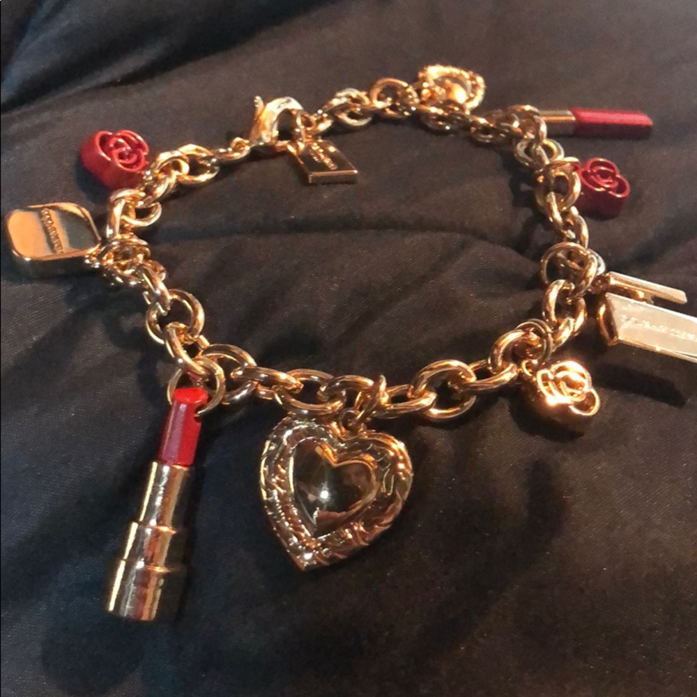 🆕 Dolce and Gabbana charm bracelet🆕 - Picture 4 of 4